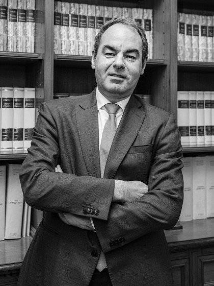 Avv. Lucio Ravera